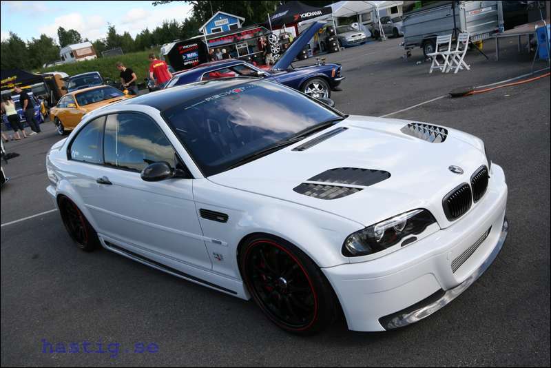 330ci coupe. taki tam gruzik. BMW E46 FORUM